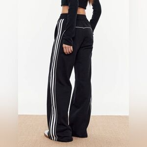 Commense Black Track Pants with High-Rise Waist